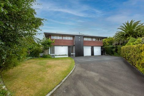 Photo of property in 9 Balliol Drive, Tawa, Wellington, 5028
