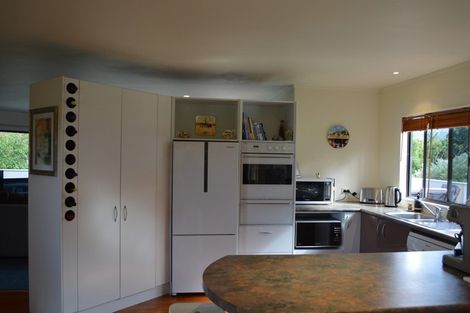 Photo of property in 45 Kauri Grove, Coromandel, 3506