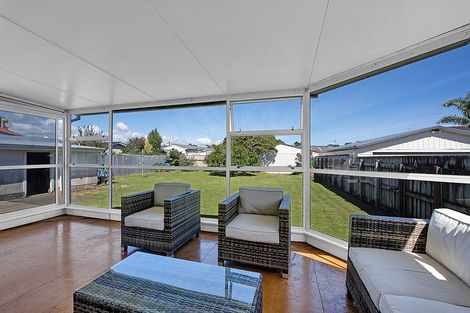 Photo of property in 62 Lismore Street, Merrilands, New Plymouth, 4312