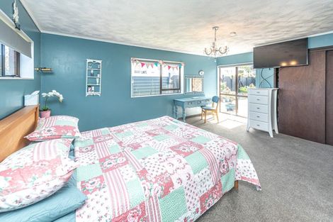 Photo of property in 5 Downes Avenue, Springvale, Whanganui, 4501