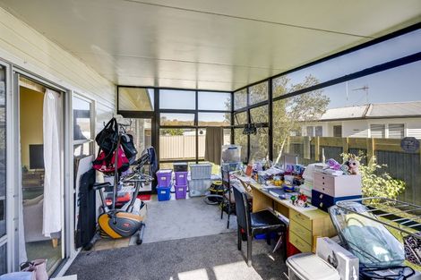 Photo of property in 9 Rimu Place, Taradale, Napier, 4112