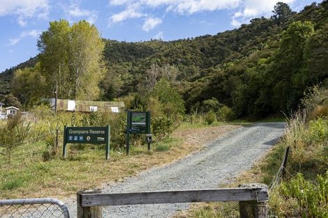 Photo of property in 17 Robinson Road, The Brook, Nelson, 7010