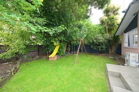 Photo of property in 127 Grimseys Road, Redwood, Christchurch, 8051