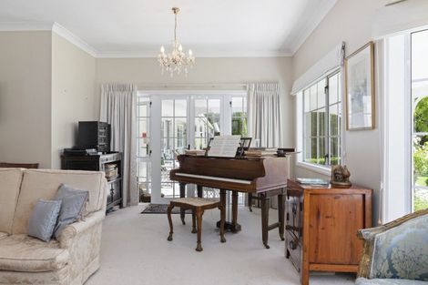 Photo of property in 9 Helland Drive, Bombay, Drury, 2579