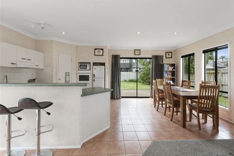 Photo of property in 3 Roderick Place, Rototuna, Hamilton, 3210