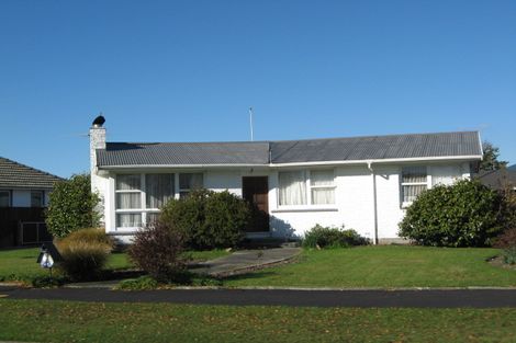 Photo of property in 32 West-watson Avenue, Hillmorton, Christchurch, 8025