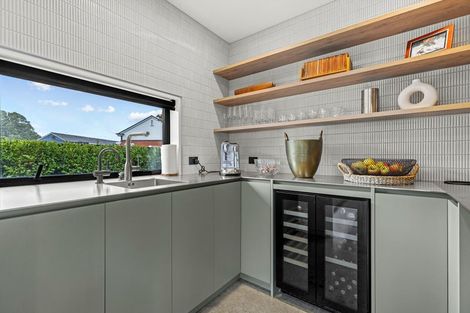 Photo of property in 114a Paparoa Street, Papanui, Christchurch, 8053