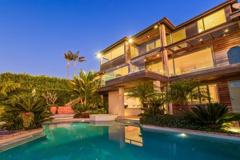 Photo of property in 32 Selwyn Avenue, Mission Bay, Auckland, 1071