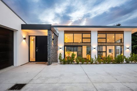 Photo of property in 8 Kapuka Lane, Kennedys Bush, Christchurch, 8025