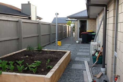 Photo of property in 27 Handley Crescent, Wigram, Christchurch, 8042