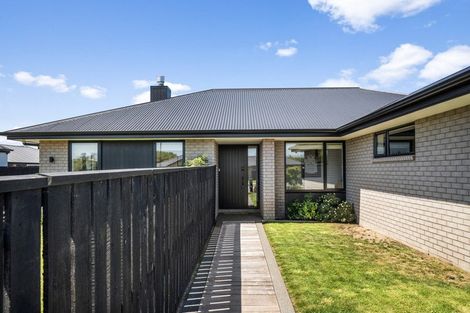 Photo of property in 123 Prestons Park Drive, Marshland, Christchurch, 8083