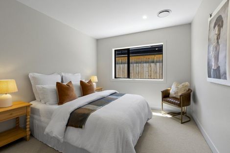 Photo of property in 48 Corriedale Road, Jacks Point, 9371