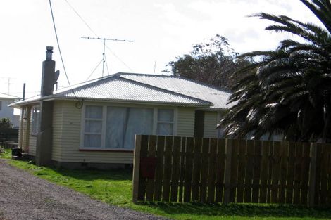 Photo of property in 87 Brandon Street, Featherston, 5710
