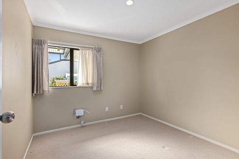 Photo of property in 43 Riverstone Road, Te Atatu Peninsula, Auckland, 0610