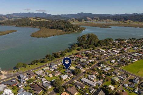 Photo of property in 78 Catherine Crescent, Whitianga, 3510