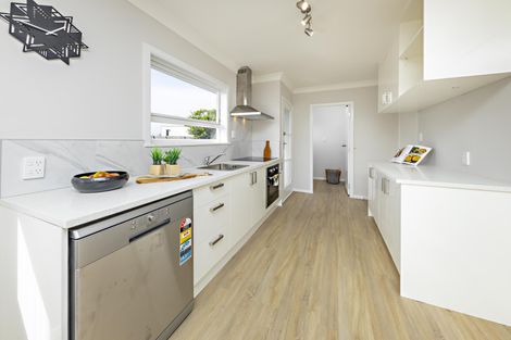 Photo of property in 59 Ferguson Street, Manurewa East, Auckland, 2102