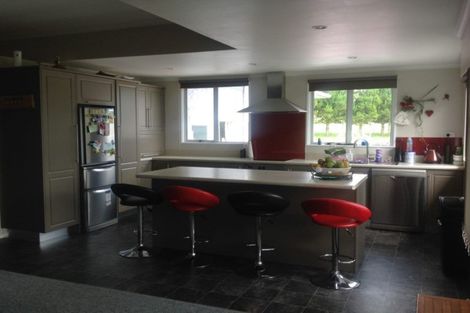 Photo of property in 1302 Junction Road, Inglewood, 4386