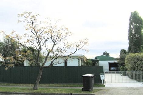 Photo of property in 11 Duckworth Crescent, Greenmeadows, Napier, 4112