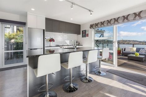 Photo of property in 62 Endeavour Drive, Whitby, Porirua, 5024