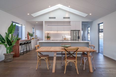 Photo of property in 7 Kamana Rise, Wanaka, 9382