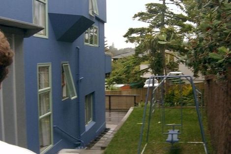 Photo of property in 49a Balmain Road, Birkenhead, Auckland, 0626