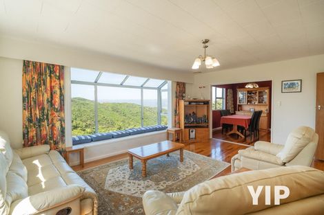 Photo of property in 68 Baylands Drive, Newlands, Wellington, 6037