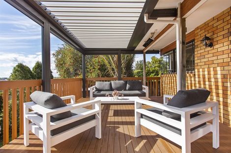 Photo of property in 2/121 Forrest Hill Road, Forrest Hill, Auckland, 0620