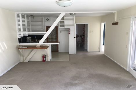 Photo of property in 17b Trent Street, Island Bay, Wellington, 6023