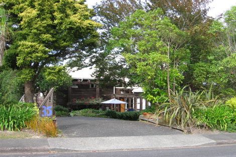Photo of property in 35 Reynolds Place, Torbay, Auckland, 0630