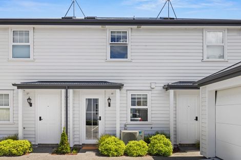 Photo of property in 2/42 Woodville Street, Edgeware, Christchurch, 8013