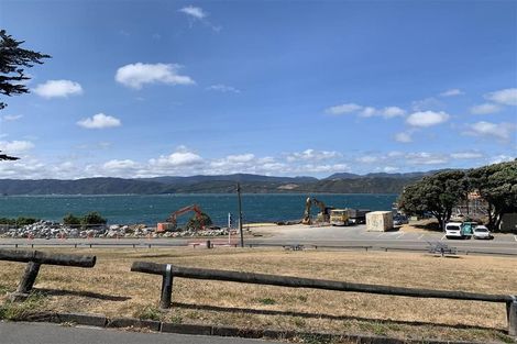 Photo of property in 8/231 Marine Parade, Seatoun, Wellington, 6022