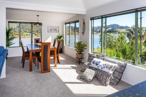 Photo of property in 30 Pepe Road, Tairua, 3508
