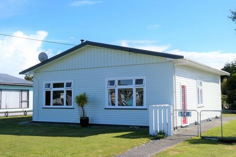 Photo of property in 22 Pitt Street, Runanga, 7803