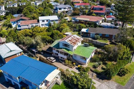 Photo of property in 83 Target Road, Totara Vale, Auckland, 0629