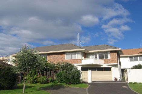 Photo of property in 9 Te Ngaio Road, Mount Maunganui, 3116