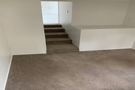 Photo of property in 1/10 Newstead Avenue, Browns Bay, Auckland, 0632