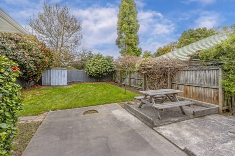 Photo of property in 3 Sealy Place, Bryndwr, Christchurch, 8053