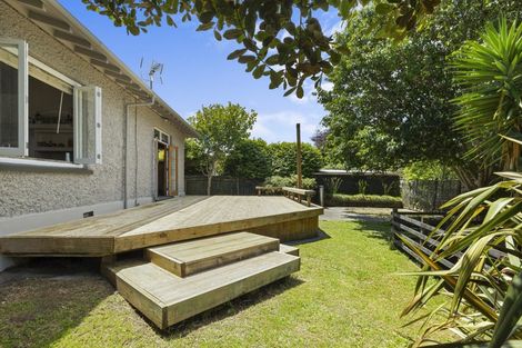 Photo of property in 265 Coronation Avenue, Welbourn, New Plymouth, 4310