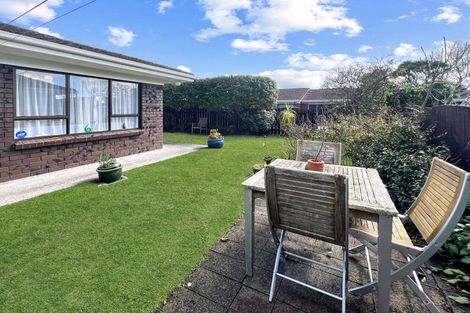 Photo of property in 8/66 Rathgar Road, Henderson, Auckland, 0610