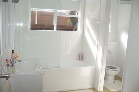 Photo of property in 165e Rata Street, Naenae, Lower Hutt, 5011