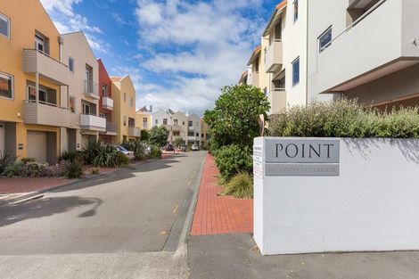 Photo of property in Marrakech Cafe, 45/305 Evans Bay Parade, Hataitai, Wellington, 6021