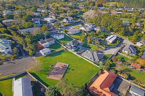 Photo of property in 33a St James Avenue, Helensville, 0800