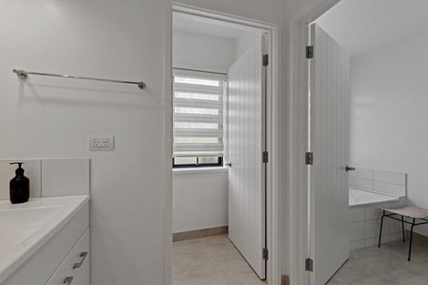 Photo of property in 34 Arone Way, Wainui, 0994