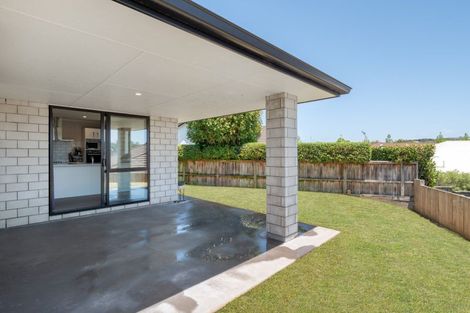 Photo of property in 11 Caldera Crescent, Pyes Pa, Tauranga, 3112