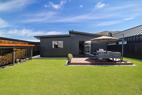 Photo of property in 5 Dunn Street, Lake Hawea, 9382