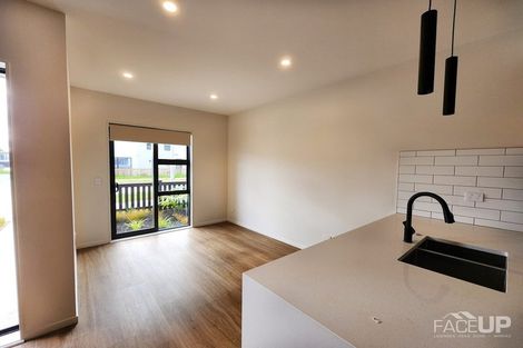Photo of property in 16 Coast Garden Drive, Hobsonville, Auckland, 0616