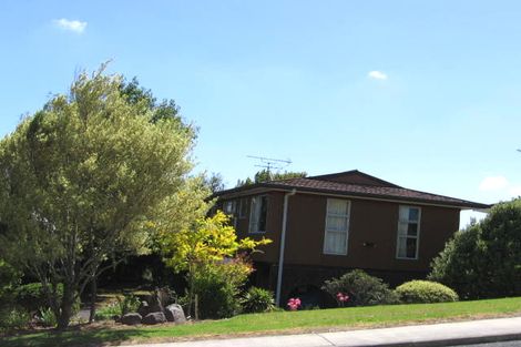 Photo of property in 20 Seon Place, Birkdale, Auckland, 0626