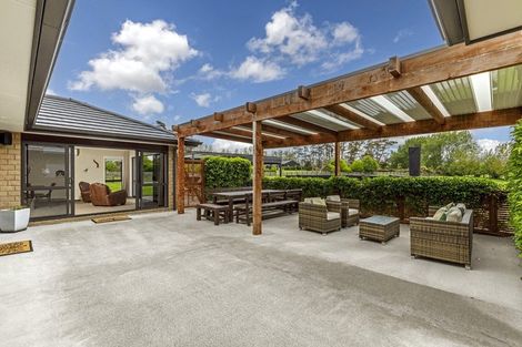 Photo of property in 34 Arone Way, Wainui, 0994