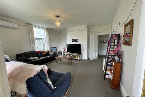 Photo of property in 1/14 Clifton Terrace, Kelburn, Wellington, 6012