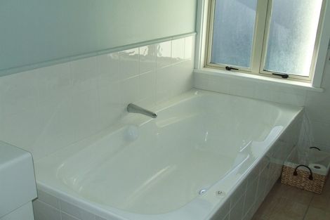 Photo of property in 35c Hobson Crescent, Thorndon, Wellington, 6011